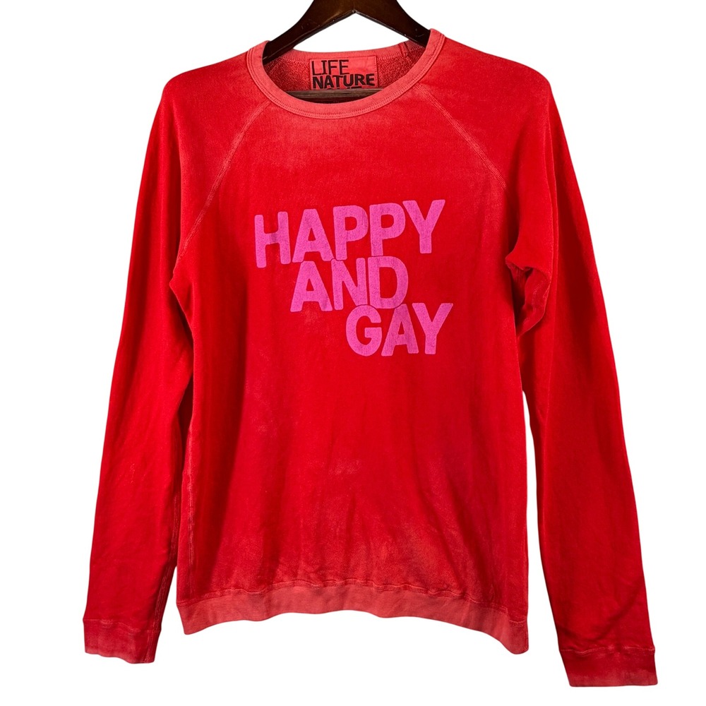 Free City Life Nature Love Happy And Gay Red Sweatshirt L Pride Distressed USA